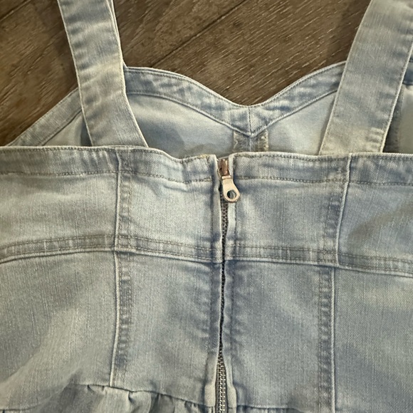 Jessica Simpson Light Blue Denim Top - Picture 6 of 12